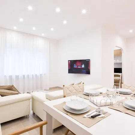 Style House A Few Step From Main Square Sorrent