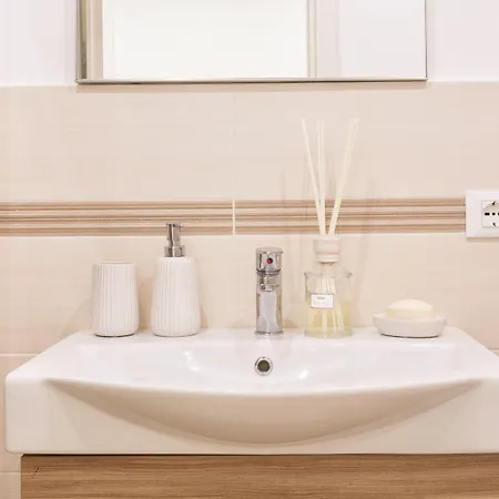 Style House A Few Step From Main Square