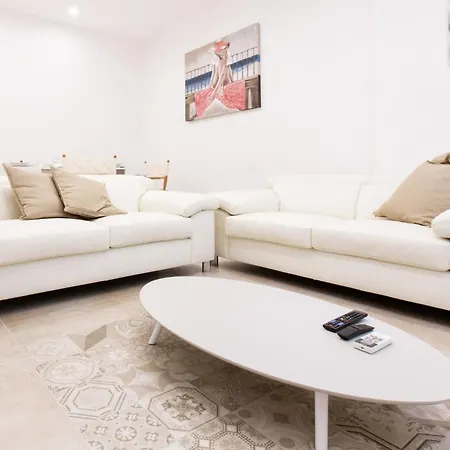 Style House A Few Step From Main Square דירה